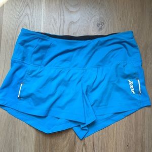 New and never worn Zoot running shorts